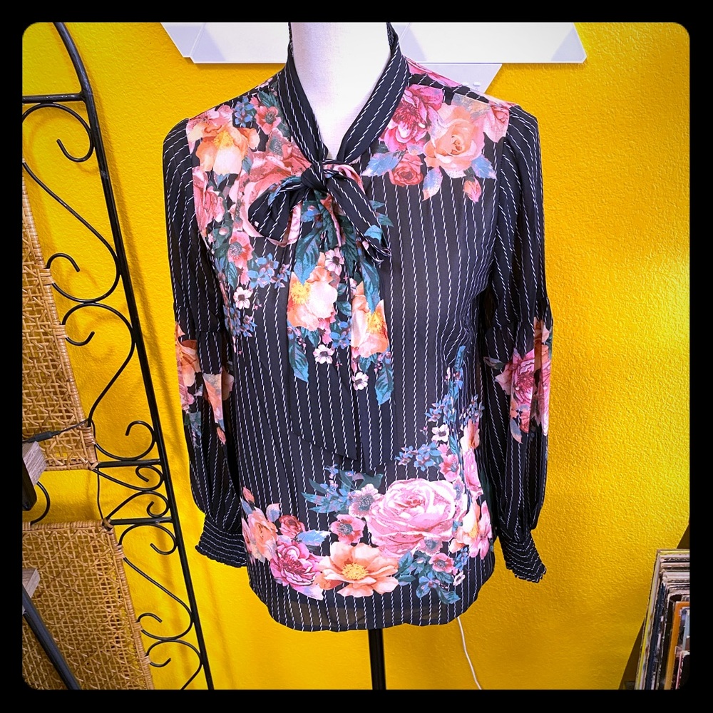Sheer Floral Bow Tie Blouse (S,M,L)